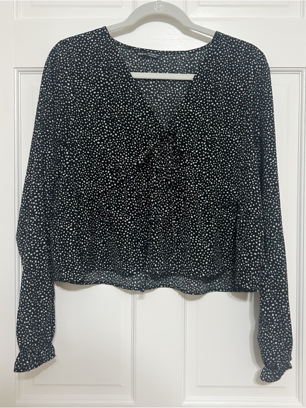 SHEIN Black and White Polka Dot Long-Sleeve V-Neck Blouse